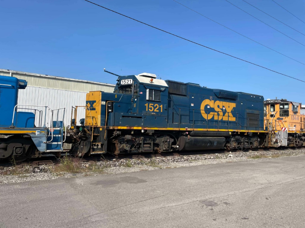 CSX 1521